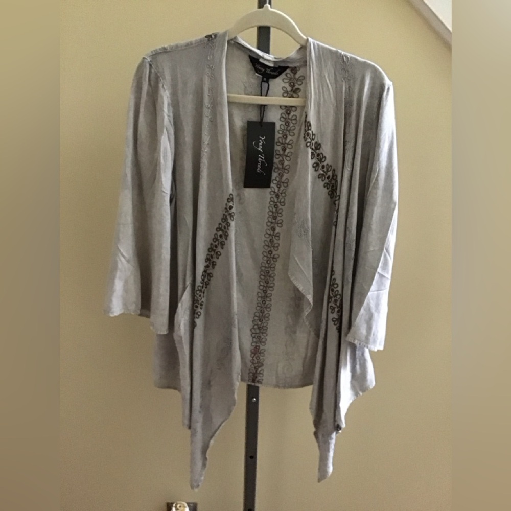 Ivory Silver Embroidered Draped Kimono Jacket